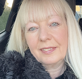 Sharron - Pin 700645- specialises in tarot, psychic, clairvoyant, angel-cards readings