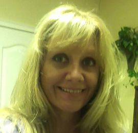 Chloe - Pin 700672- specialises in tarot, psychic, clairvoyant, medium, angel-cards readings