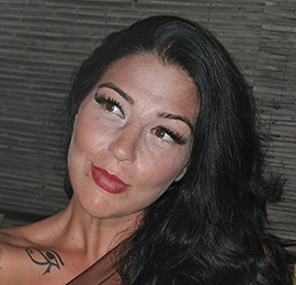 Nikole - Pin 600330- specialises in psychic, angel-cards, runes readings