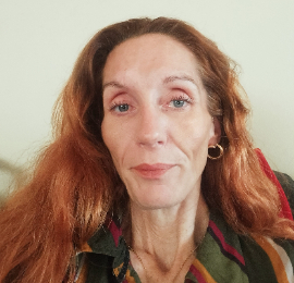 Emerald - Pin 500748- specialises in tarot, psychic, clairvoyant readings