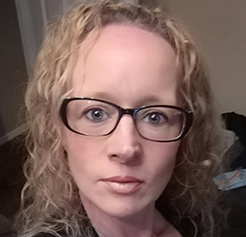 Debs - Pin 700750- specialises in tarot, psychic readings