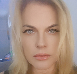 Leyla - Pin 700752- specialises in psychic, clairvoyant, medium, spirit-coach readings