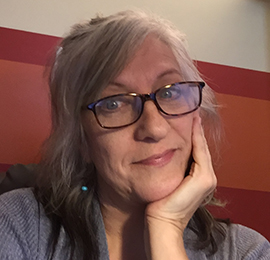 Lori - Pin 700698- specialises in tarot, psychic, medium readings