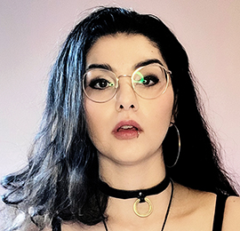 Fox - Pin 700768- specialises in tarot, psychic readings