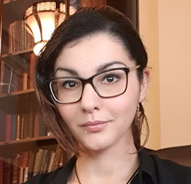 Fox - Pin 700768- specialises in tarot, psychic readings