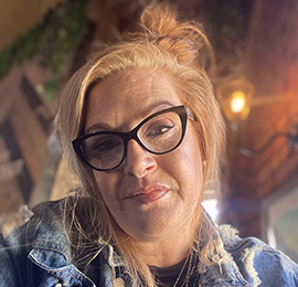 Nicola - Pin 700798- specialises in tarot, psychic, clairvoyant, medium, spirit-coach readings