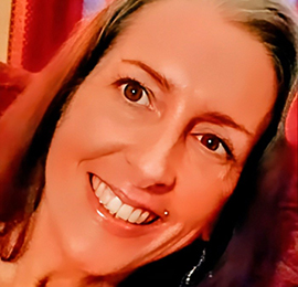 Alina - Pin 700139- specialises in tarot, psychic, clairvoyant, medium, angel-cards, spirit-coach, runes, astrology readings