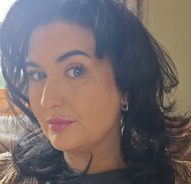 Ruby - Pin 700817- specialises in psychic, clairvoyant readings