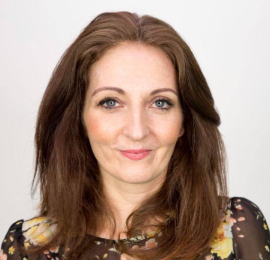 Joanna - Pin 600439- specialises in tarot, psychic, clairvoyant, angel-cards, astrology readings