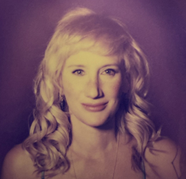 Mistress Naomi - Pin 700826- specialises in tarot, psychic, astrology readings