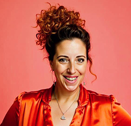 Sarah - Pin 700119- specialises in tarot, psychic, clairvoyant, angel-cards readings