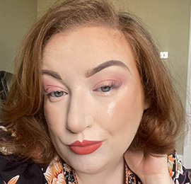 Chloe - Pin 700828- specialises in tarot, psychic, clairvoyant, medium, spirit-coach readings