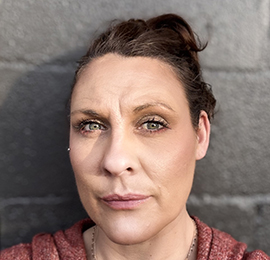 Saphira - Pin 700284- specialises in tarot, psychic, clairvoyant readings