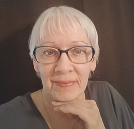 Trish - Pin 600124- specialises in psychic, clairvoyant, spirit-coach readings