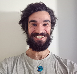 Raphael - Pin 700832- specialises in tarot, clairvoyant, angel-cards readings