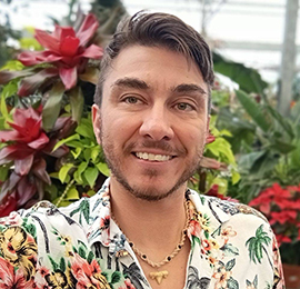 Kels - Pin 700834- specialises in psychic, clairvoyant, medium, angel-cards, spirit-coach readings