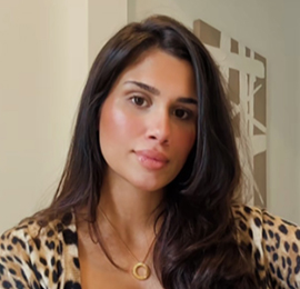 Kara - Pin 700840- specialises in tarot, psychic, clairvoyant, angel-cards, spirit-coach, astrology readings