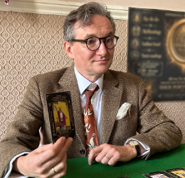 Mr Benoit - Pin 700854 - specialises in tarot, psychic readings