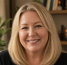 Lucy - Pin 700856- specialises in tarot, psychic readings