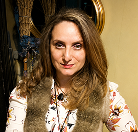 Gypsy Lena - Pin 700859 - specialises in tarot, psychic readings
