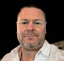 Gavin - Pin 700873 - specialises in tarot, psychic, clairvoyant, medium, angel-cards, spirit-coach and runes readings