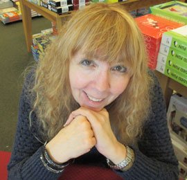 Zen - Pin 500538- specialises in tarot, psychic, clairvoyant, medium, angel-cards, astrology readings